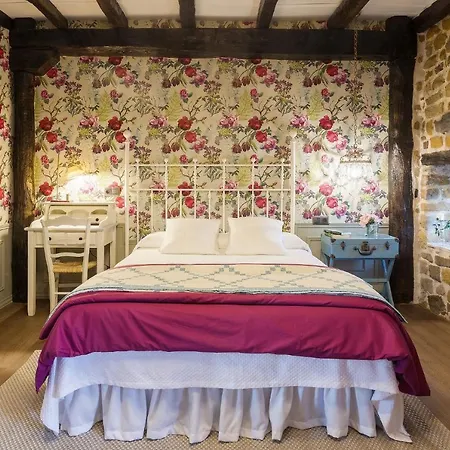 Casa Guadamillas Отель