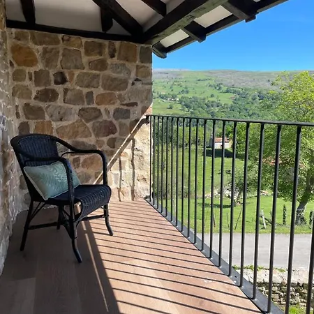 Casa Guadamillas Отель Bustancilles